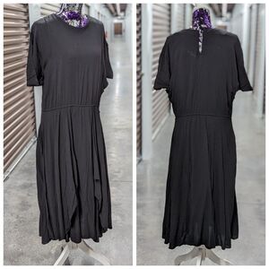 Vintage Black J & Jenny Short Sleeve Midi Dress
